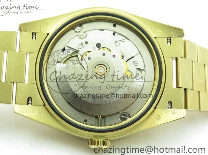 0116 Day-Date 40mm 228239 BP New Dial Version 904 YG Silver Roman Markers Dial on SS President Bracelet A Popular 2806